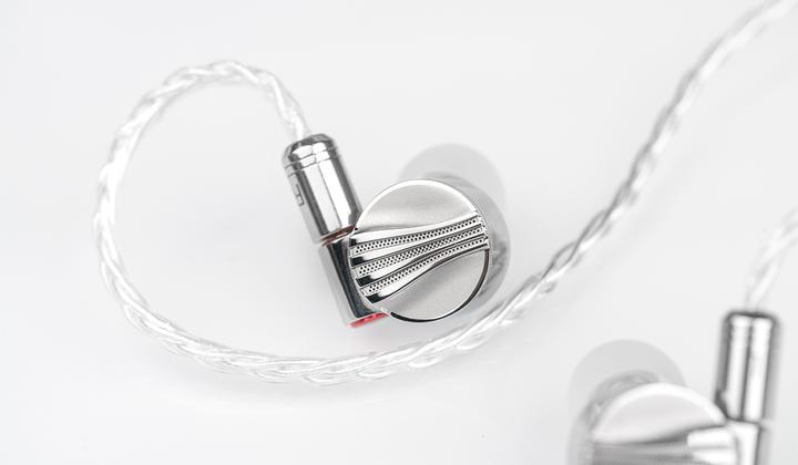 Actual product image FiiO FD5 (ANC, Cable)