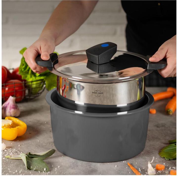 Produktbild Kuhn Rikon HOTPAN® COMFORT Servierkasserolle grau 2.0 L · Ø 18 cm (18 cm, Bräter + Schmortopf, Edelstahl)