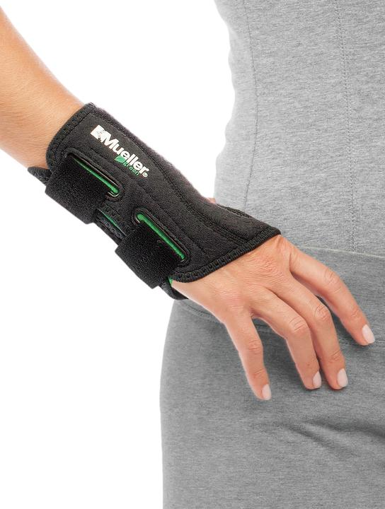 Actual product image Mueller Wrist Bandage Greenline S/M (S, M)