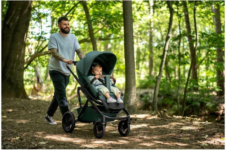 Actual product image Maxi-Cosi Takes comfort to the field