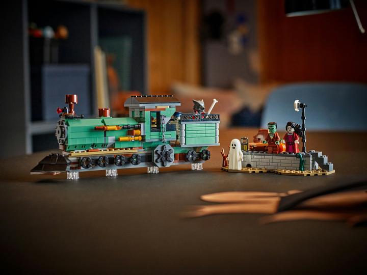 Actual product image LEGO Haunted house (31167, LEGO Creator Expert)