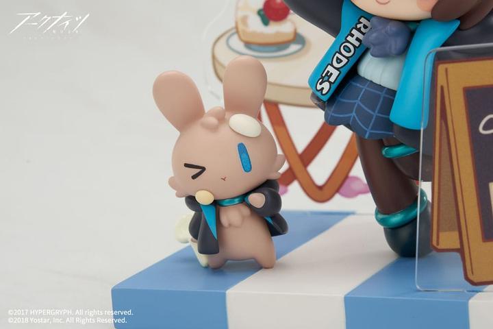 Actual product image Apex Arknights PVC Statue Mini Series Will You be Having the Dessert? Amiya 9 cm