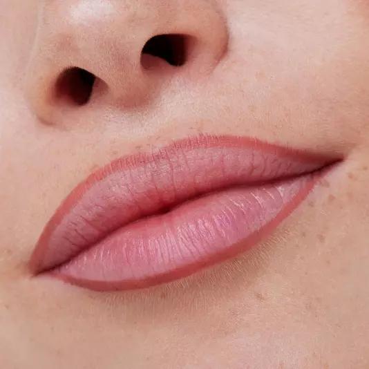 Image du produit essence Comfort lipliner (Marron)