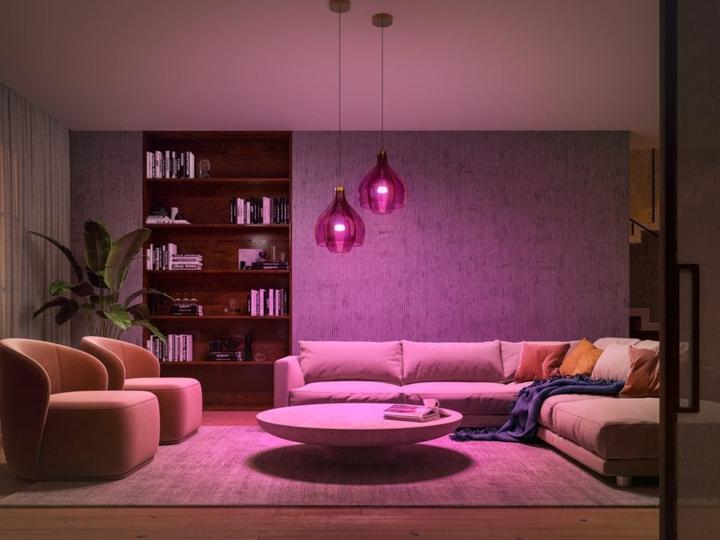 Actual product image Philips Hue White & Color Ambiance BT Starter-Set (E27, 9 W, 1100 lm, 3 x, F)