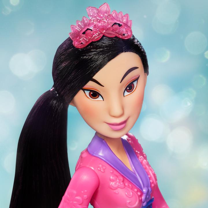Produktbild Hasbro Puppe Schimmerglanz Mulan