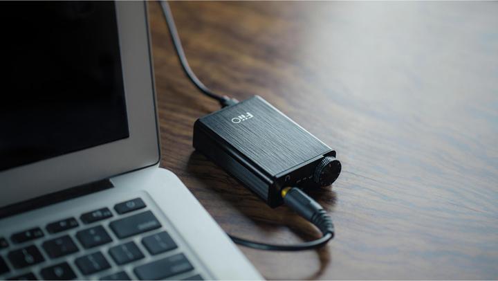 Actual product image FiiO E10K-TC (gain switch, Bass Boost, USB-DAC)