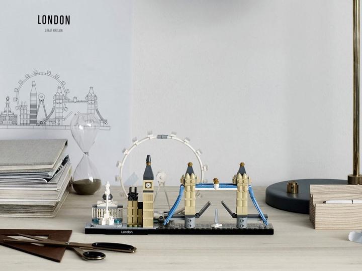 Actual product image LEGO London (21034, LEGO Architecture)