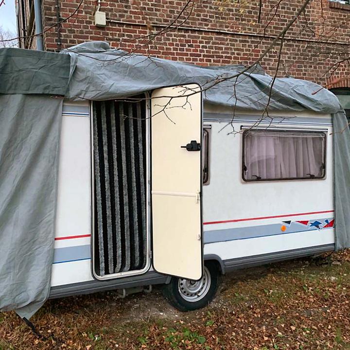 Actual product image Wiltec Cover for Camper Vans & Caravans 520x225x220cm Size M Protective Covering