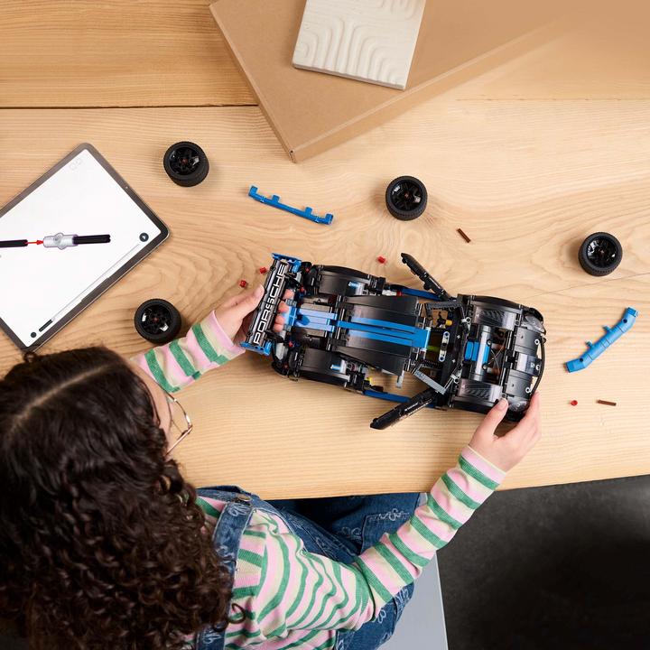 Productafbeelding LEGO Porsche GT4 (42176, LEGO Technic)