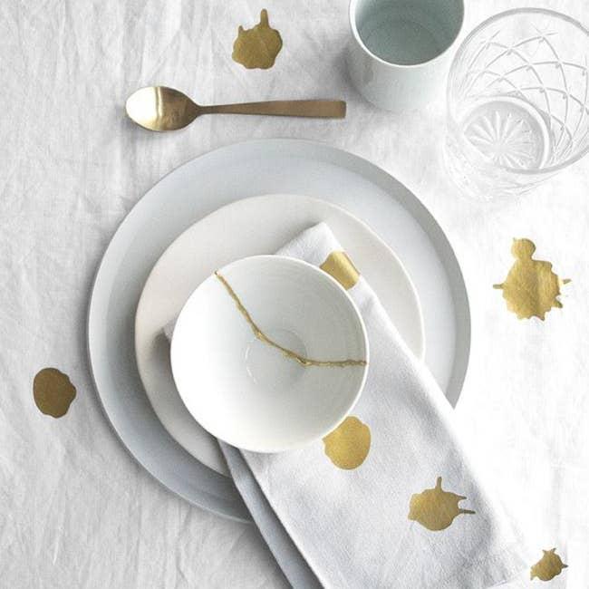 Produktbild Humade ReMarke DIY Flecken zum Aufbügeln Gold 16 Stk. (16 x)