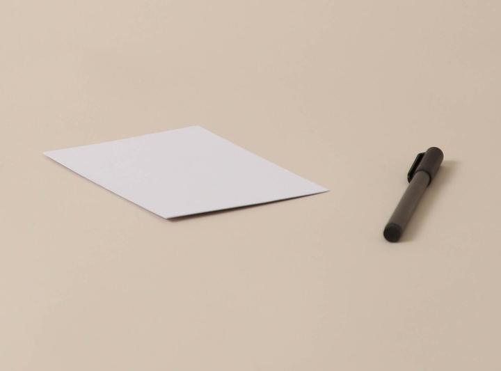 Actual product image Esmée Postcard, Ground (1 pcs.)