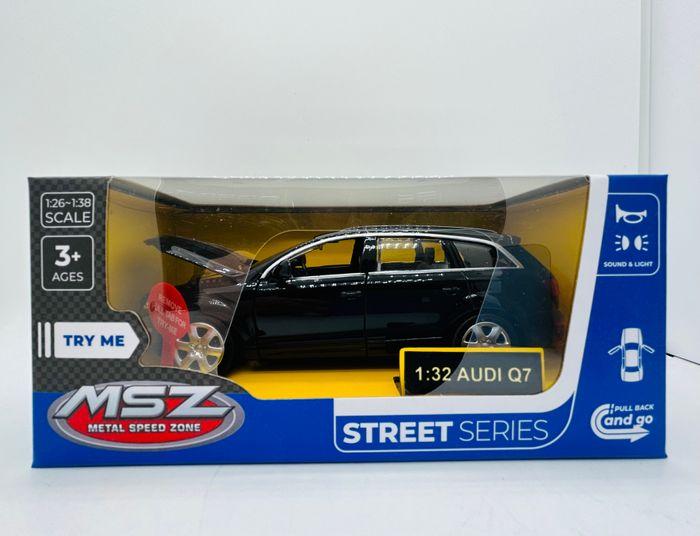 Produktbild MSZ Die-Cast Modell Audi Q7, 1:32