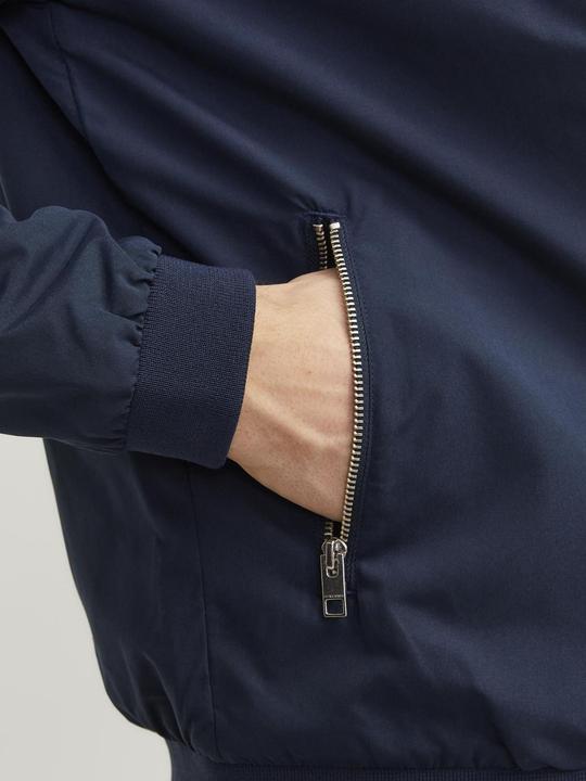 Actual product image Jack & Jones Bomber Jacke (XS)