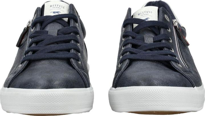 Actual product image Mustang Sneaker (40)