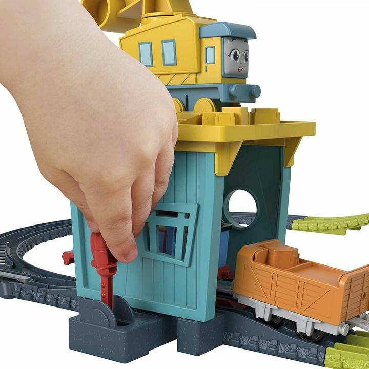 Actual product image Mattel Carly and Sandy Thomas Track