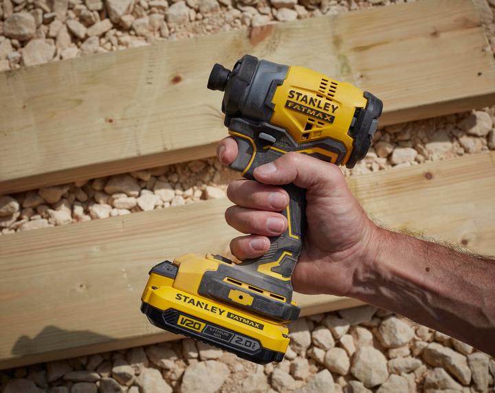 Actual product image Stanley SFMCF810B-XJ (Rechargeable battery operated)