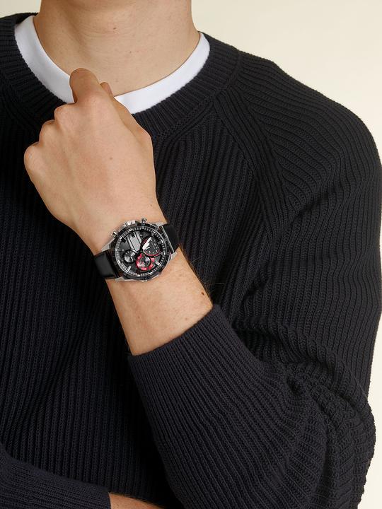 Actual product image Casio Edifice - EFS-S620BL-1AVUEF (Analogue wristwatch, 45 mm)