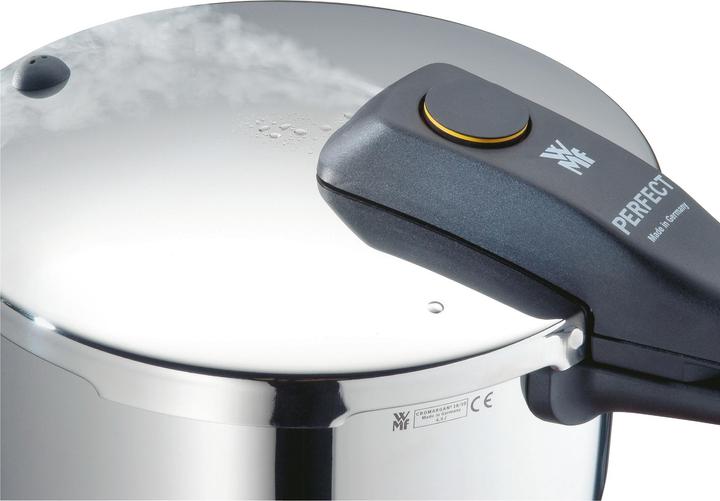 Produktbild WMF Dampfkochtopf Perfect (22 cm, Dampfkochtopf, Edelstahl)