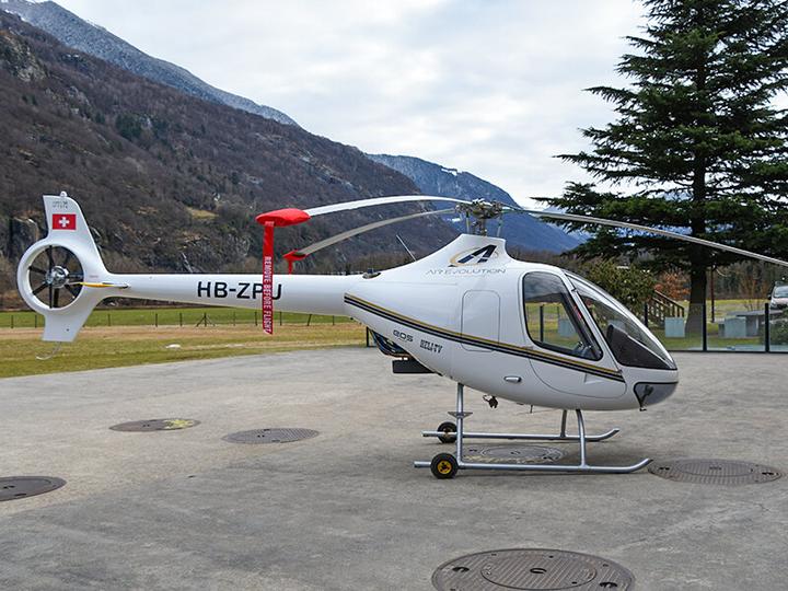 Produktbild Smartbox Hubschrauberflug Cabri G2: 40 Min. grosse Emotionen ab Lodrino (1 Pers.)