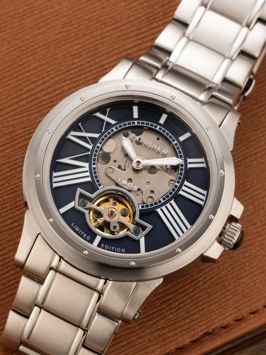 Actual product image Thomas Earnshaw ES-8243-22 Comet Open Heart Skeleton 42mm (Analogue wristwatch, 42 mm)