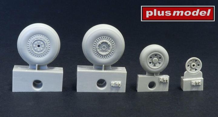 Image du produit Plus Model B-26 Marauder roues à croissance tardive