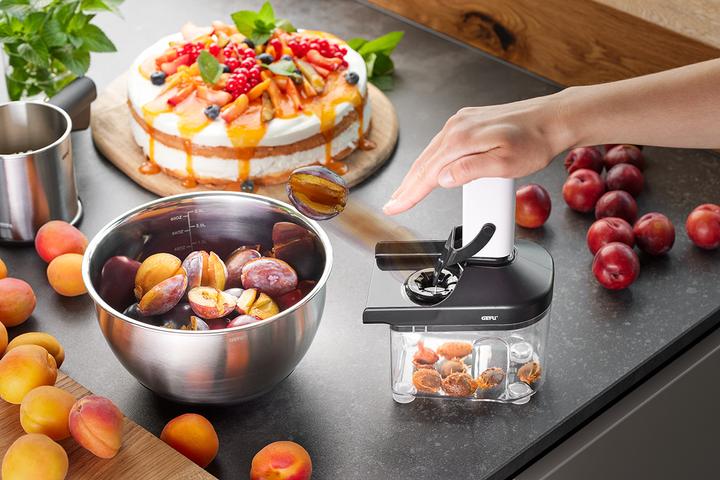 Produktbild GEFU Pflaumenentsteiner 'Corer'