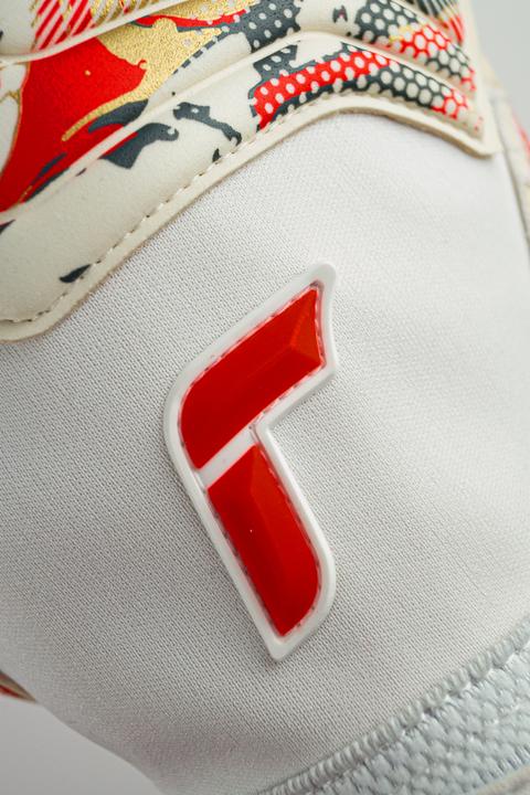 Actual product image Reusch Attrakt GoldX GluePrint (7.5)