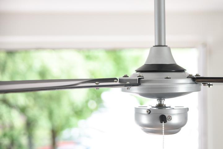 Actual product image Westinghouse Mountain Gale (52 dB)