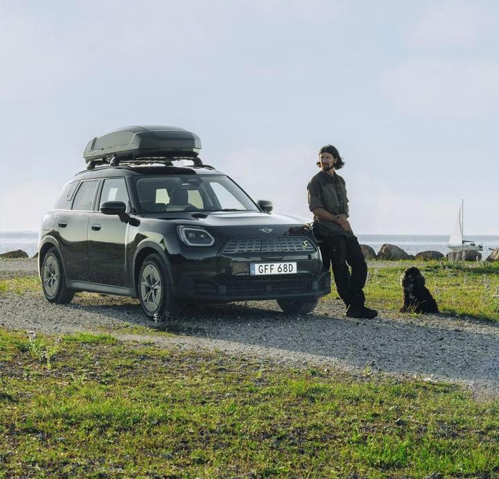 Actual product image Thule Dachbox Force (450 l)