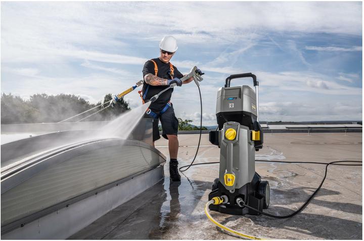 Actual product image Kärcher Professional Rechargeable high pressure cleaner, HD 4/11 C Bp Pack, 36 V rechargeable battery (Rechargeable battery operated)