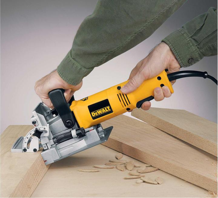 Immagine prodotto DeWalt DW682K