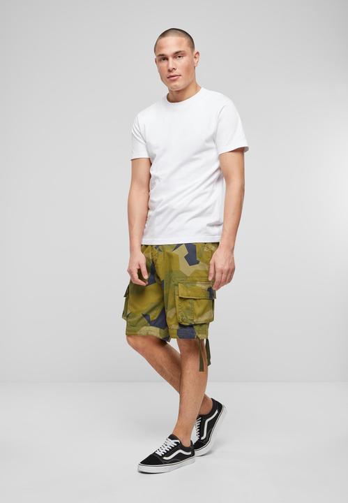 Actual product image Brandit Urban Legend Cargo Shorts - 5018 (L)
