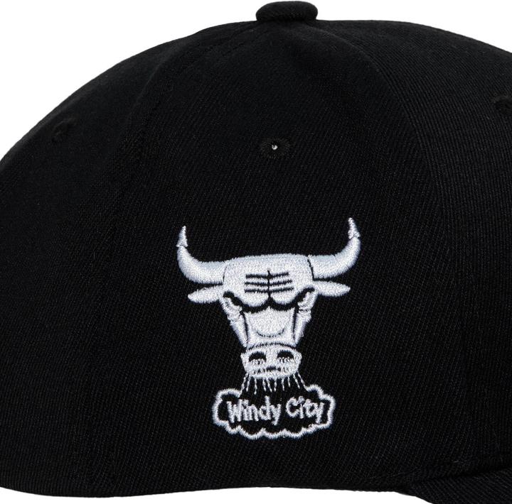 Immagine prodotto Mitchell & Ness Adesivo Chicago Bulls (Taglia unica)