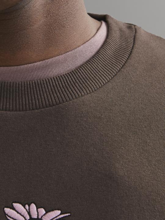 Immagine prodotto Jack & Jones Jorbouquet Emb Sweat C.N Ft Styd Aw24 (L)