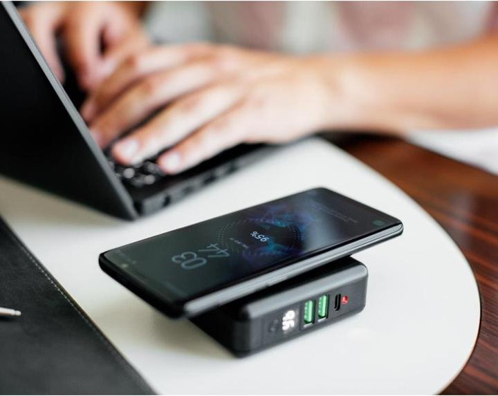 Immagine prodotto Adonit caricabatterie da viaggio (6700 mAh, 24 W, 24.79 Wh)