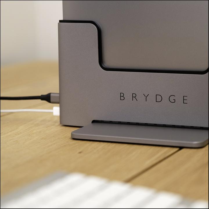 Produktbild Brydge MacBook Pro 15" Vertical Dock (Docking Port, 2 Ports)