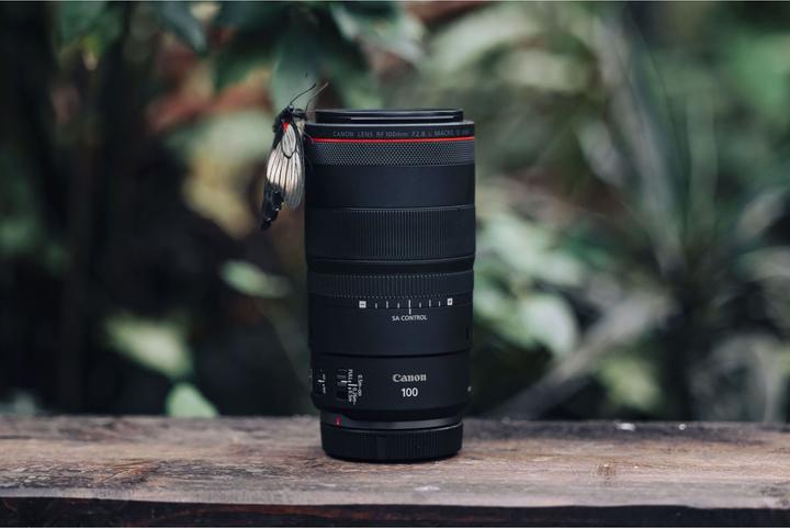 Image du produit Canon RF 100mm f/2.8L Macro IS USM - (EU) (Canon RF, Plein format)