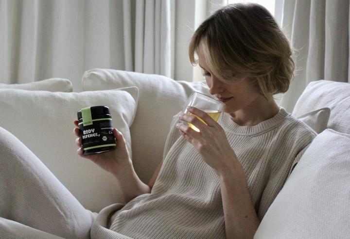 Image du produit Urban Tea Factory Body Defence - Mélange de thé vert avec moringa & curcuma - Verre bio