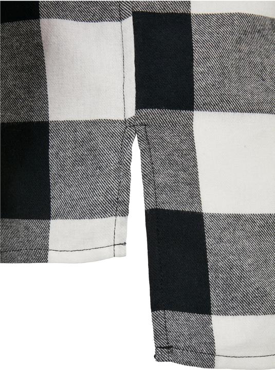 Actual product image Urban Classics Long Oversized Checked Shirt - 16632 (M)