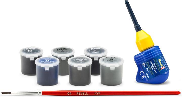 Actual product image Revell 35 Years VW Golf 1 GTI Pirelli