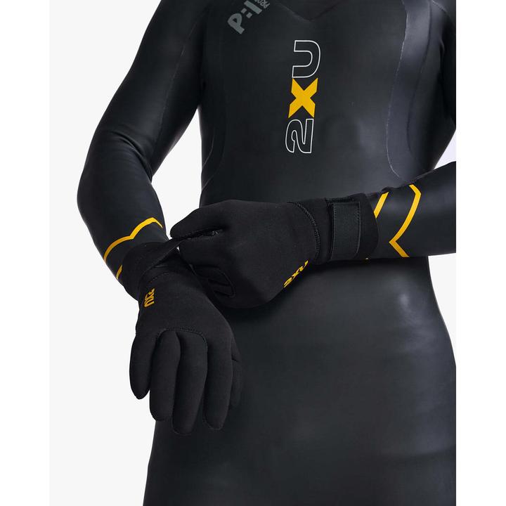 Actual product image 2XU neoprene swimming goves prope (3 mm, L)