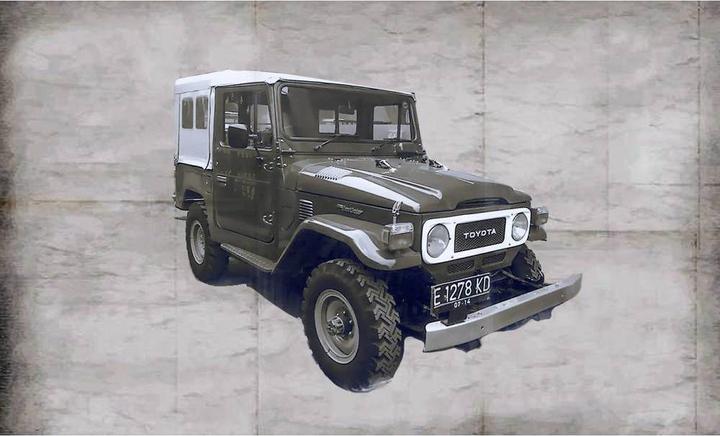 Produktbild Italeri Automodell 1:24 Toyota BJ 44 LandCruiser So./Ha.Top