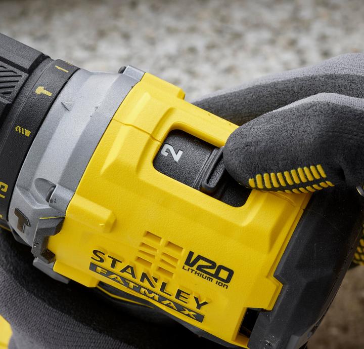 Actual product image Stanley SFMCD715D2K-QW (Rechargeable battery operated)