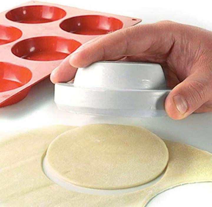 Martellato Silicone mould cutter / presser round and conical