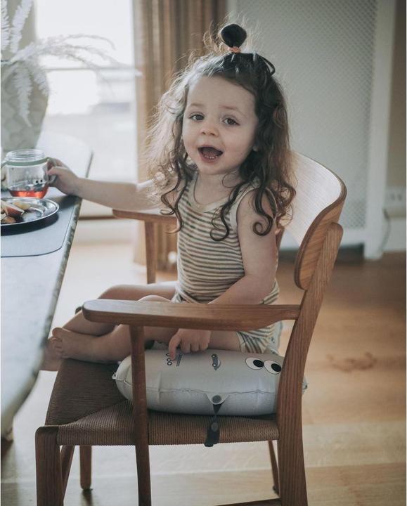 Actual product image Noui Noui Little Wheels booster seat