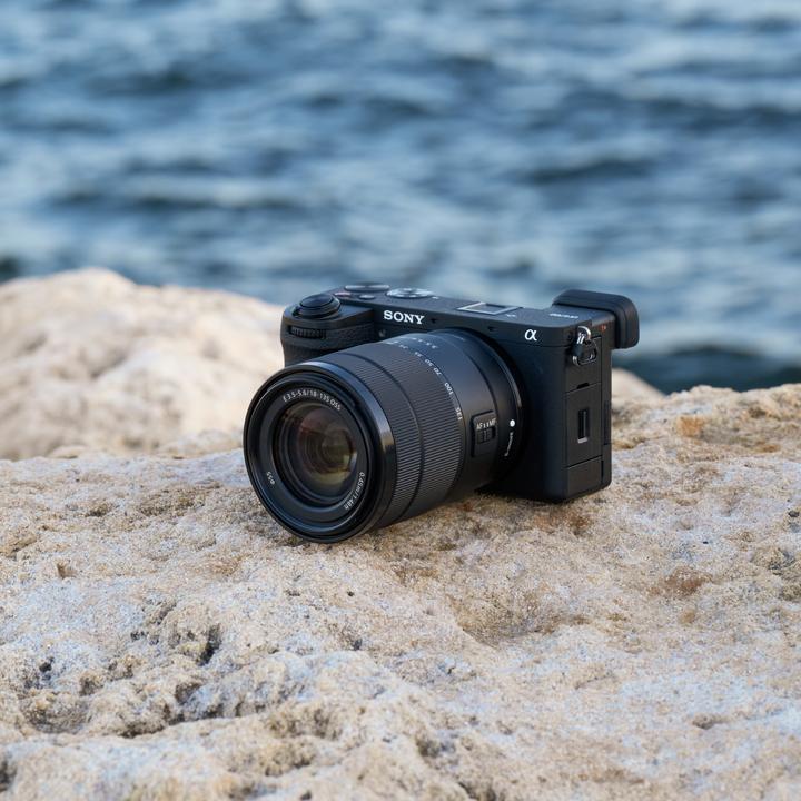 Produktbild Sony Alpha 6700 (26 Mpx, APS-C / DX)
