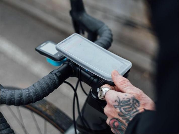 Produktbild Quad Lock Poncho (Huawei P30)