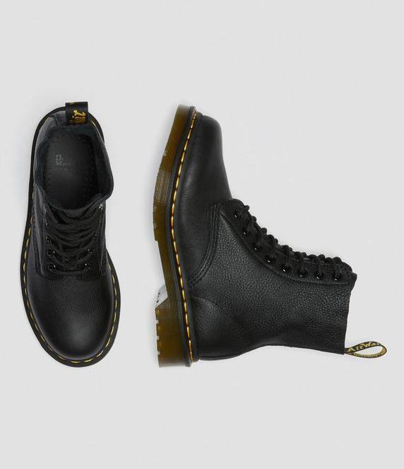 Actual product image Dr. Martens Pascal (36)