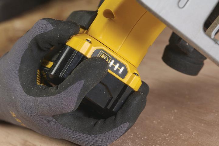 Actual product image Stanley V20 Starter Kit (18 V)
