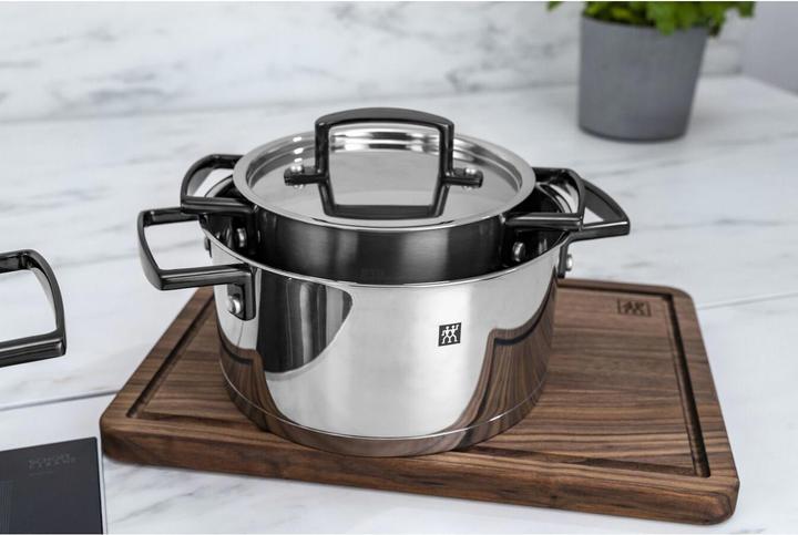 Actual product image Zwilling Bellasera Cookware Set | 5pcs. | Black (26 cm, Pot, Stainless steel)